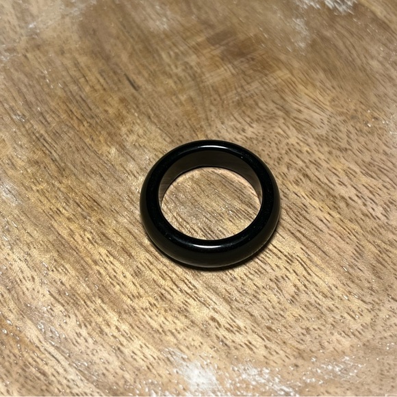 NWOT Black Jade Ring - Picture 3 of 4